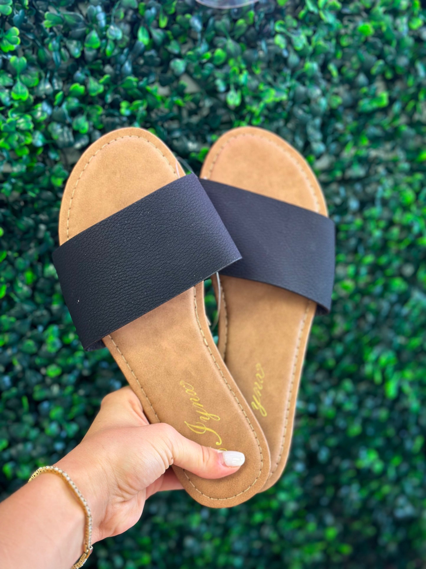 Black Sandal